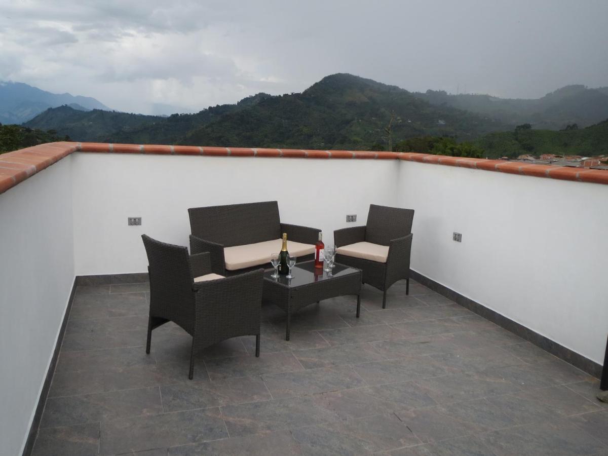 Casa Azul La Garrucha Hotel คาร์ดิน ภายนอก รูปภาพ